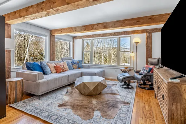 $675,000 | 161 Graysville Drive, Pittsfield, VT 05762