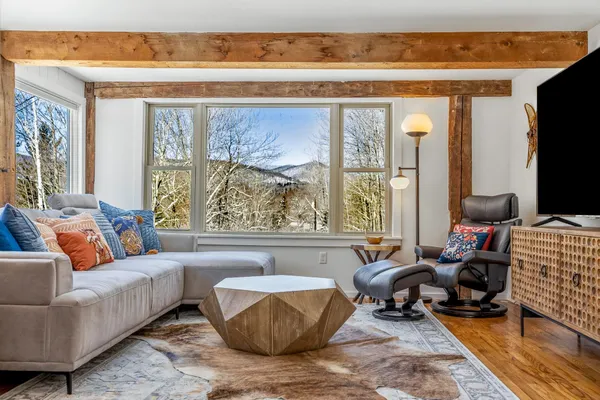 $675,000 | 161 Graysville Drive, Pittsfield, VT 05762
