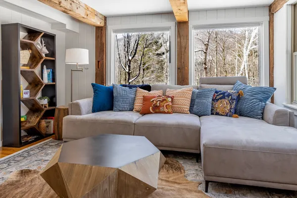 $675,000 | 161 Graysville Drive, Pittsfield, VT 05762