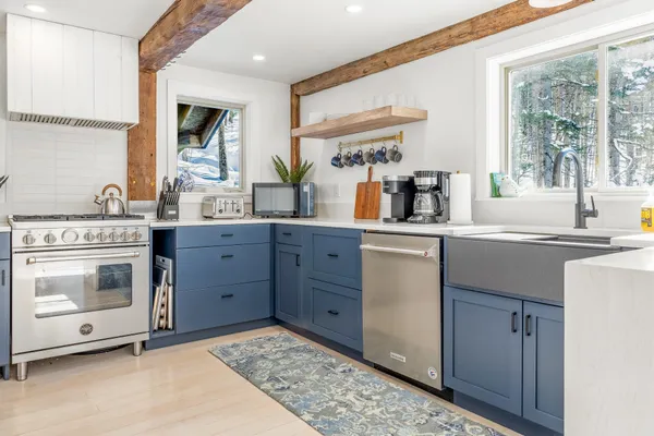 $675,000 | 161 Graysville Drive, Pittsfield, VT 05762