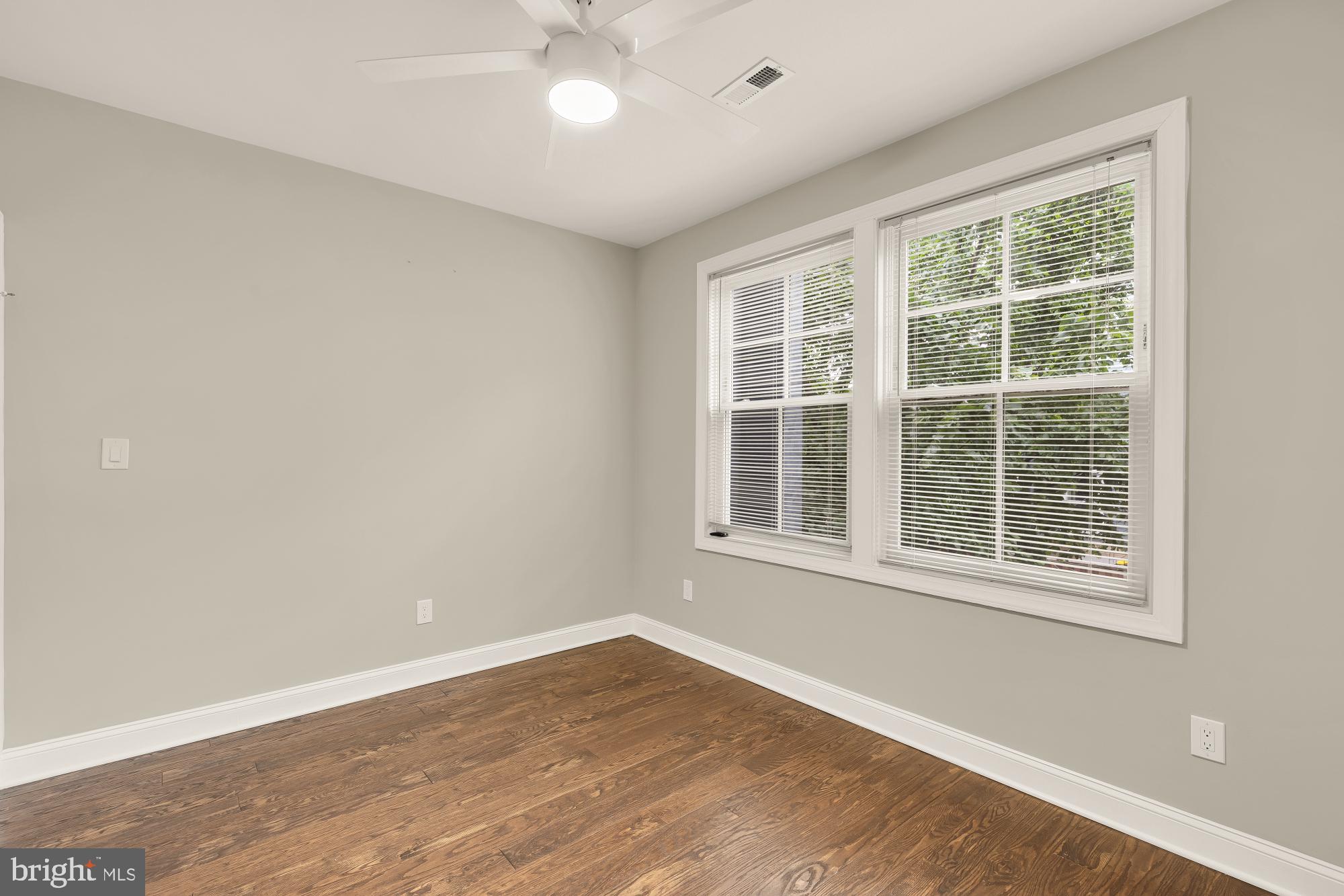 1018 13th Street Southeast, Unit 2 Washington, DC 20003 - Photo 16 of 22
