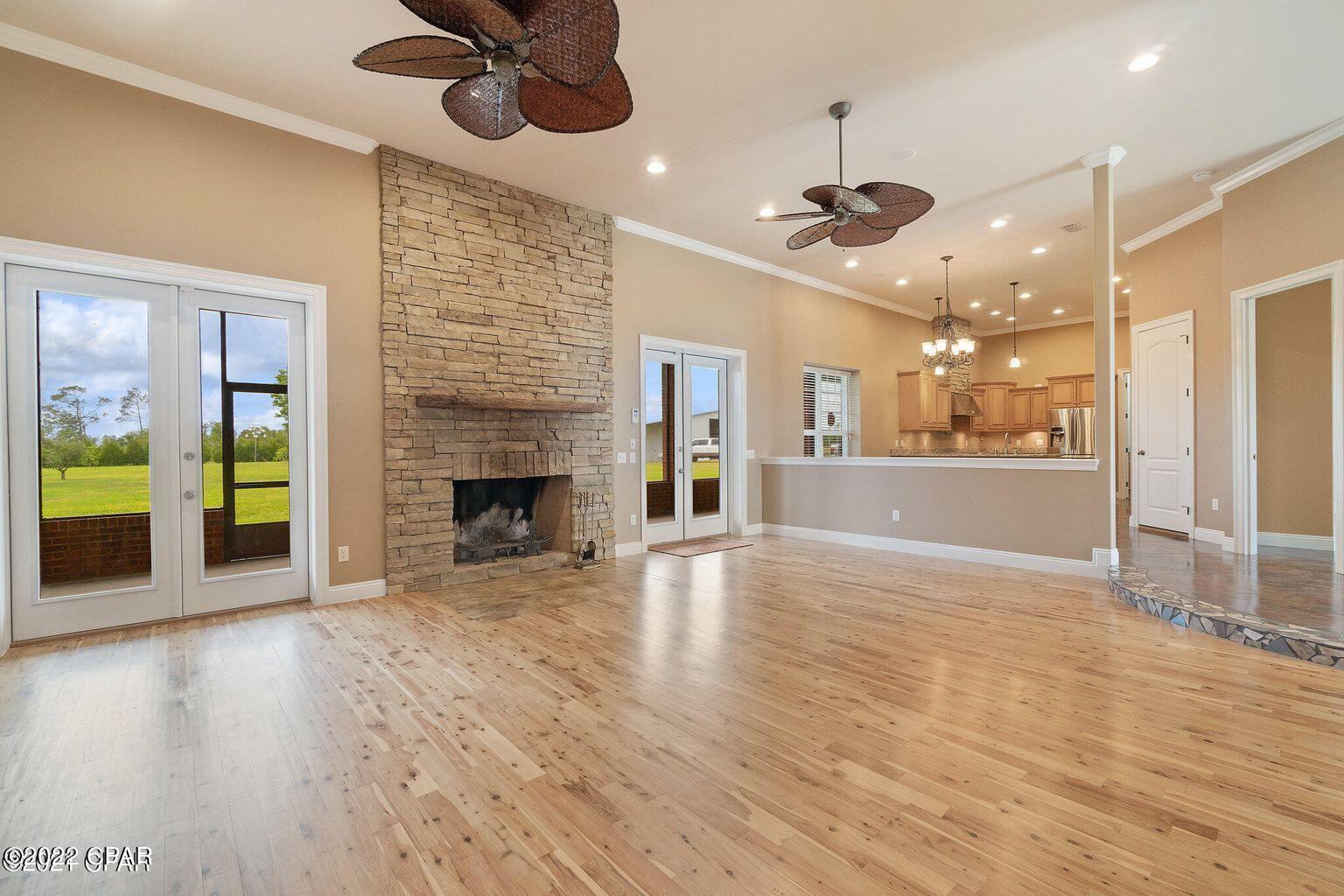 15133 Racetrack Road Youngstown, FL 32466 - Photo 15 of 63 Gallery Image 15