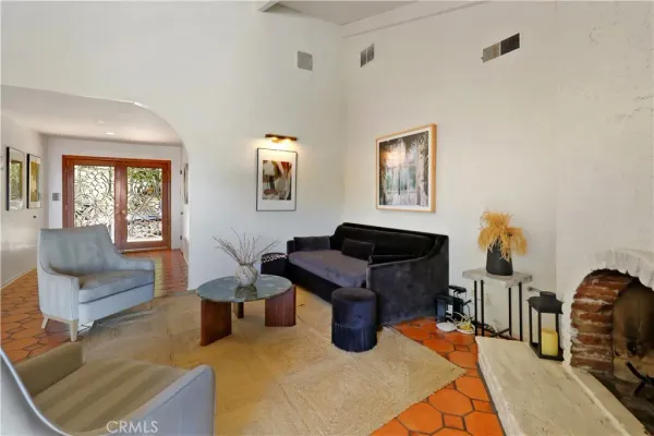 $19,000 | 7161 Grasswood Avenue, Unit 1, Malibu, CA 90265