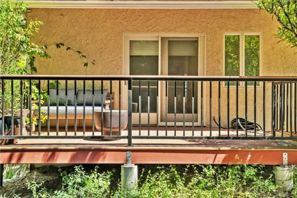 $19,000 | 7161 Grasswood Avenue, Unit 1, Malibu, CA 90265