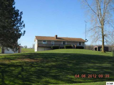 13891 Addison Road Addison, MI 49220 - Photo 1 of 17 20090664.JPG