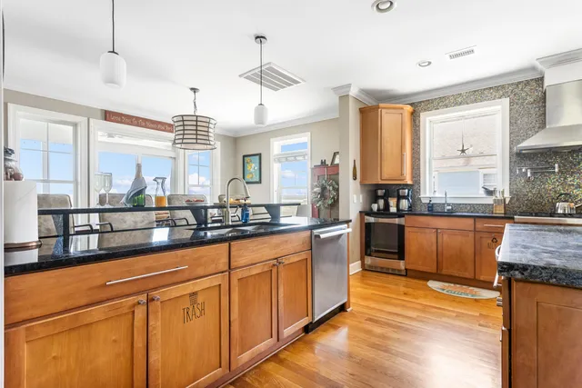 $2,779,000 | 616 East Erie Avenue, Folly Beach, SC 29439