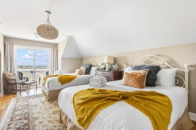 $2,779,000 | 616 East Erie Avenue, Folly Beach, SC 29439