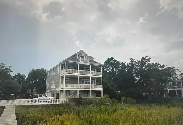 $2,779,000 | 616 East Erie Avenue, Folly Beach, SC 29439