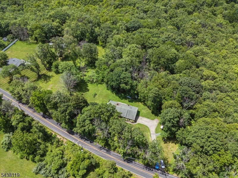 335 Drakestown Road Long Valley, NJ 07853 - Photo 31 of 34 a view of a garden from a balcony