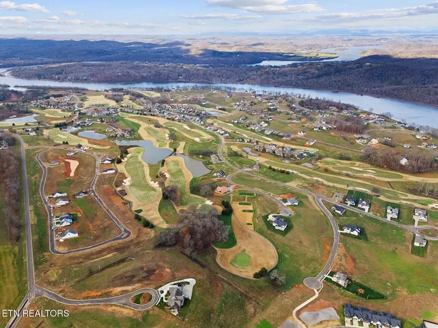 $325,000 | 135 Magnolia Hill, Loudon, TN 37774