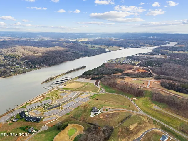 $325,000 | 135 Magnolia Hill, Loudon, TN 37774