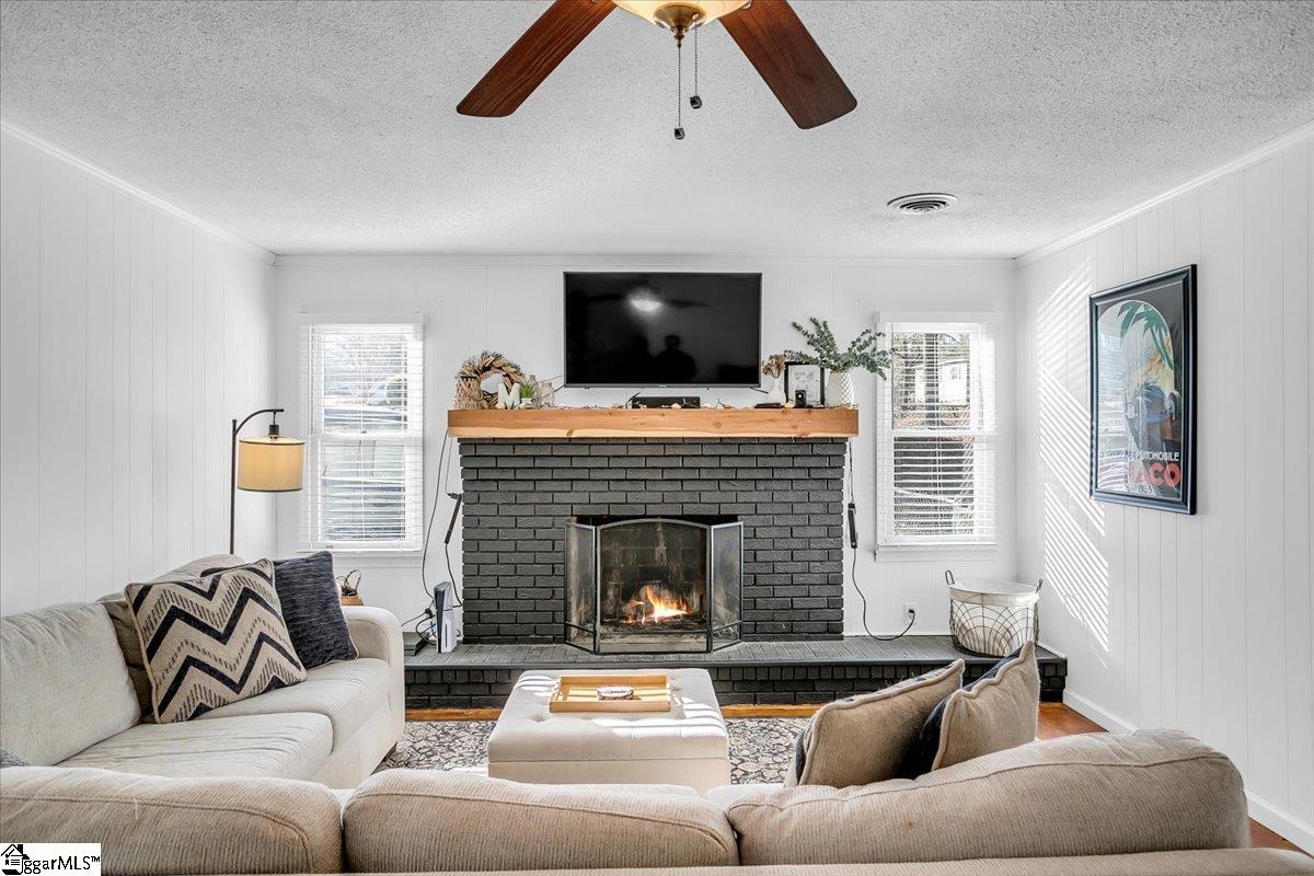 614 Gray Fox Square Taylors, SC 29687 - Photo 6 of 43