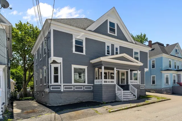 $899,000 | 20-22 Ashland Avenue, Methuen, MA 01844