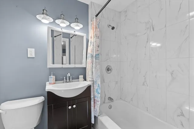 $899,000 | 20-22 Ashland Avenue, Methuen, MA 01844