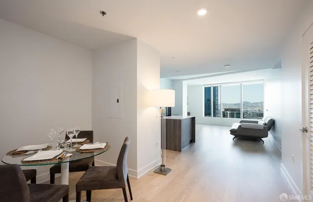 $1,225,000 | 338 Main Street, Unit 28D, San Francisco, CA 94105