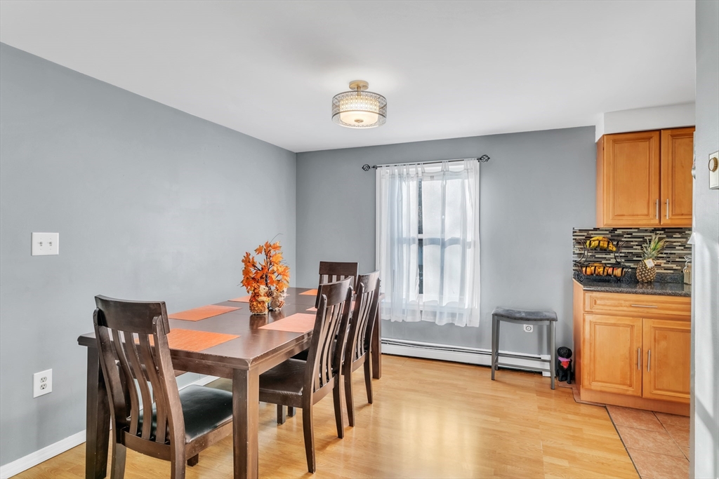 166 Hancock Street Springfield, MA 01109 - Photo 11 of 33
