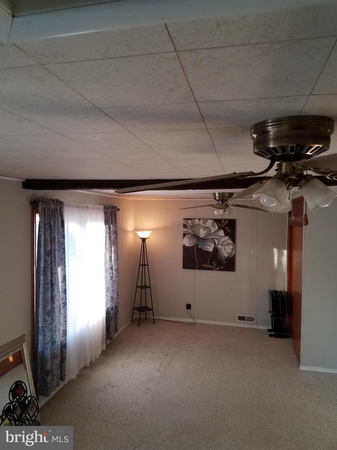 3203 River Drive Road Baltimore, MD 21219 - Photo 4 of 18 a view of an empty room
