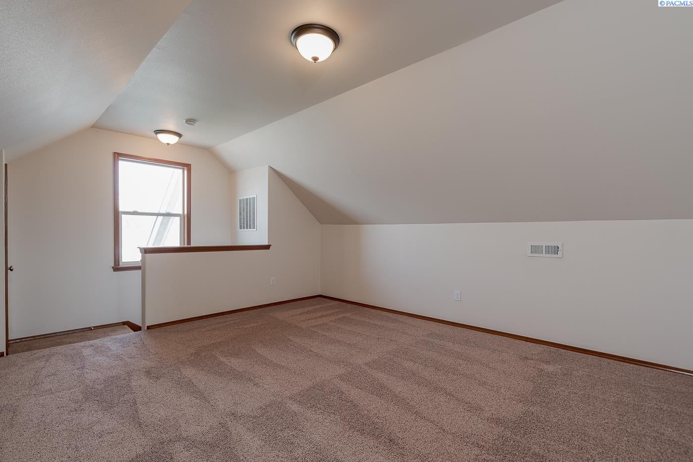 90401 West Hess Road Prosser, WA 99350 - Photo 30 of 30 Gallery Image 30