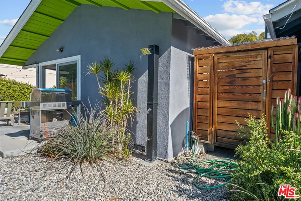 $9,900 | 5127 Gaynor Avenue, Encino, CA 91436