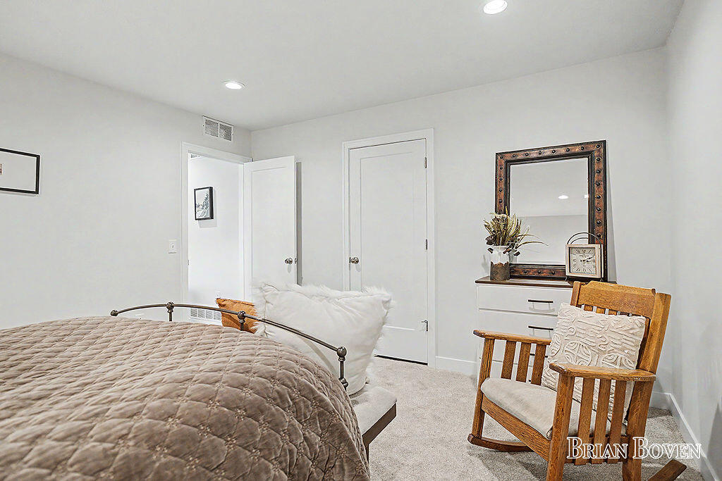 8366 Rose Ridge Drive Rockford, MI 49341 - Photo 44 of 63 2F9A0715