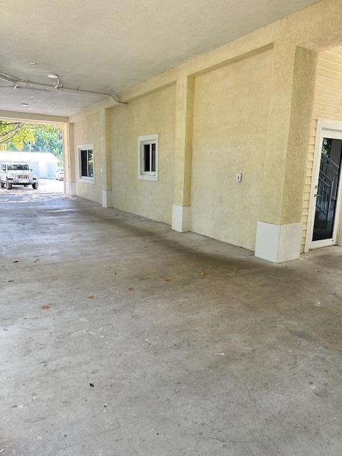 8 Bowen Drive Key Largo, FL 33037 - Photo 2 of 22 an empty room with windows