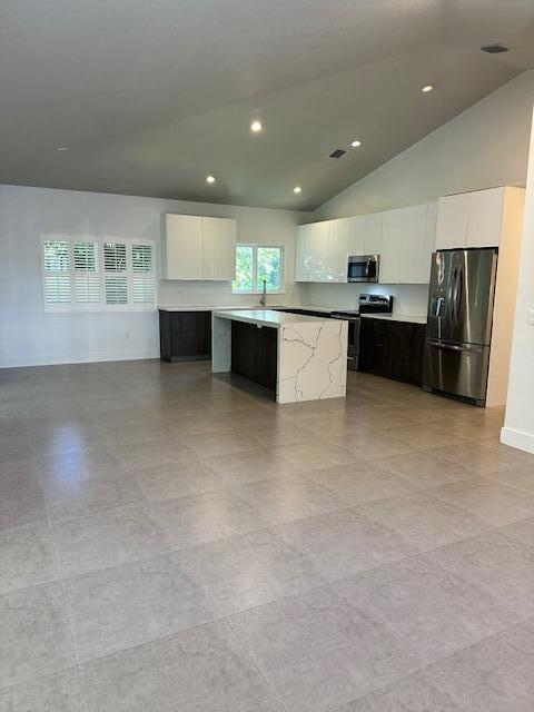 8 Bowen Drive Key Largo, FL 33037 - Photo 4 of 22 a view of kitchen with refrigerator and microwave