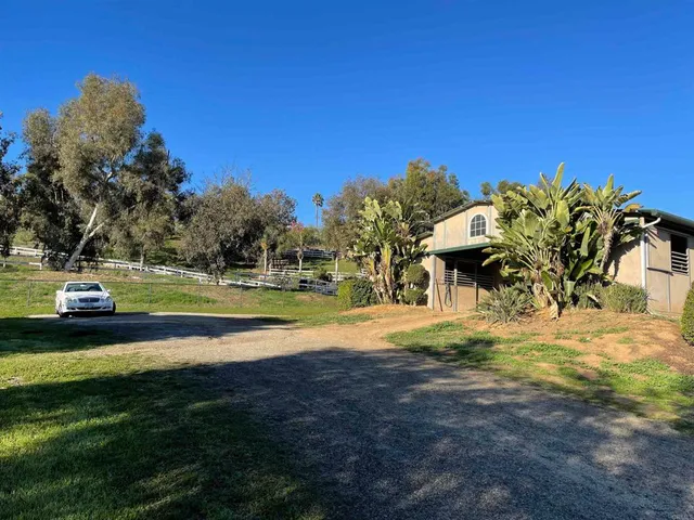 $1,799,000 | 2357 VÃa Monserate, Fallbrook, CA 92028