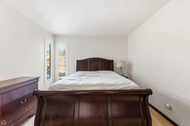 $249,999 | 1749 Vermont Drive, Elk Grove Village, IL 60007