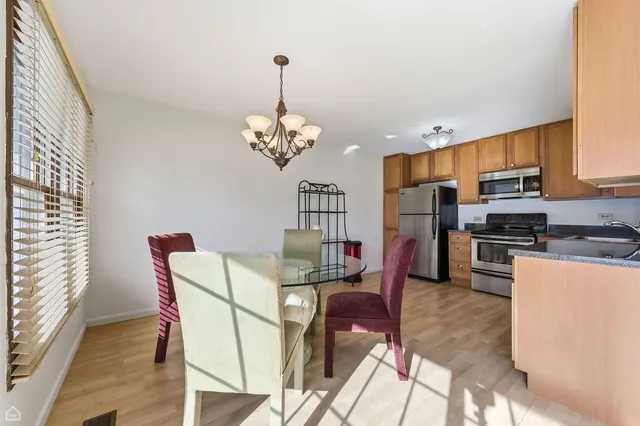 $249,999 | 1749 Vermont Drive, Elk Grove Village, IL 60007