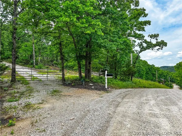 $128,000 | 416 Coelleda School Road, Roach, MO 65787