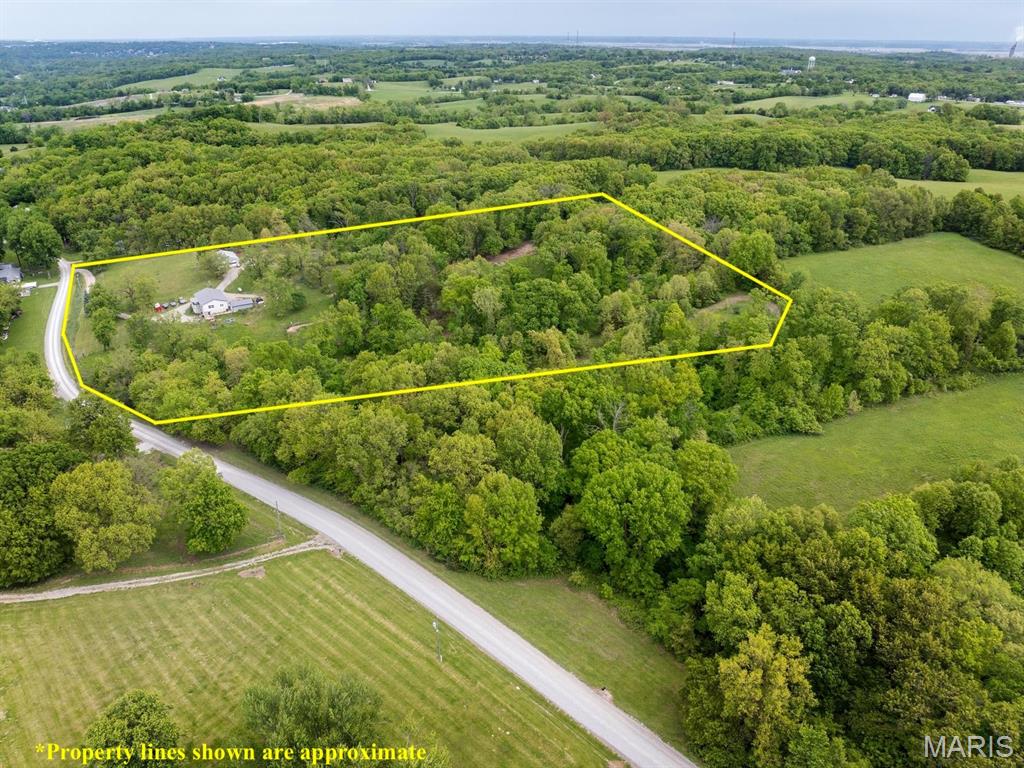 12746 Thorn Berry Road New London, MO 63459 - Photo 33 of 33