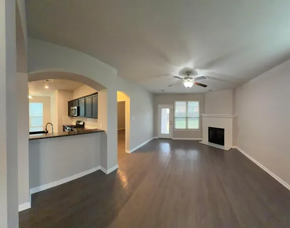 $2,495 | 1841 Basin Trail, Brenham, TX 77833