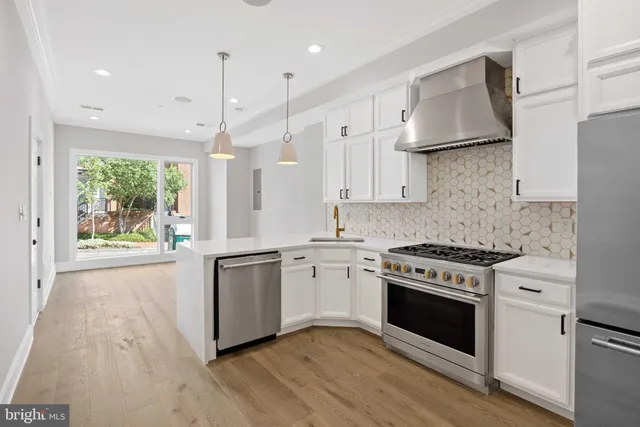 $399,997 | 1444 Belmont Street Northwest, Unit 101, Washington, DC 20009