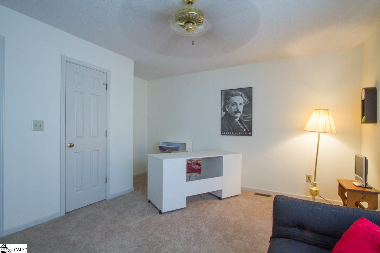 915 Crestview Road Easley, SC 29642 - Photo 15 of 36 Gallery Image 15