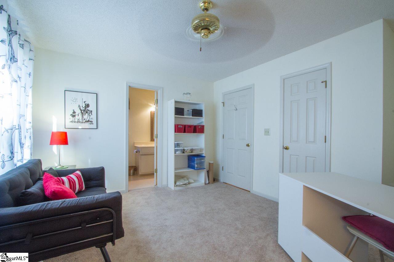 915 Crestview Road Easley, SC 29642 - Photo 16 of 36 Gallery Image 16