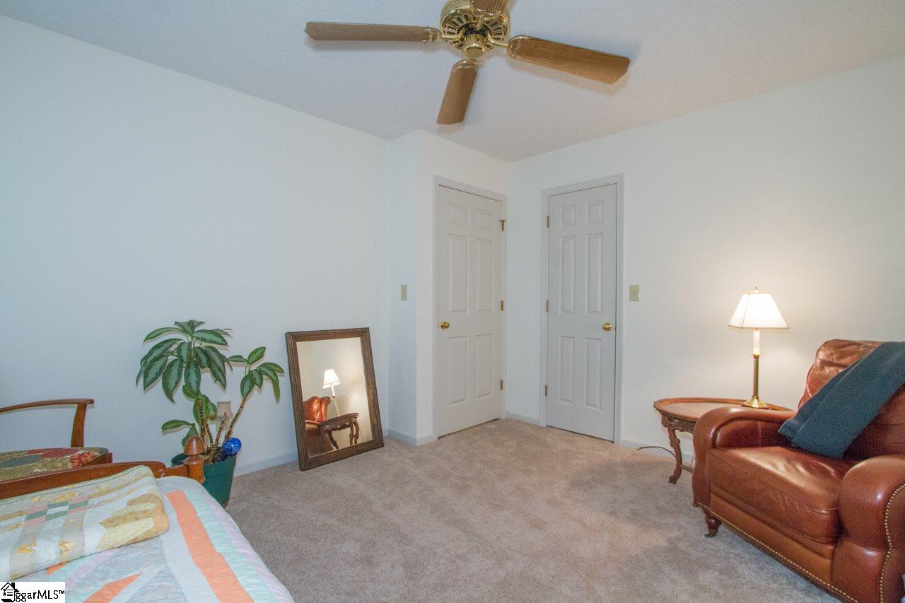 915 Crestview Road Easley, SC 29642 - Photo 21 of 36 Gallery Image 21