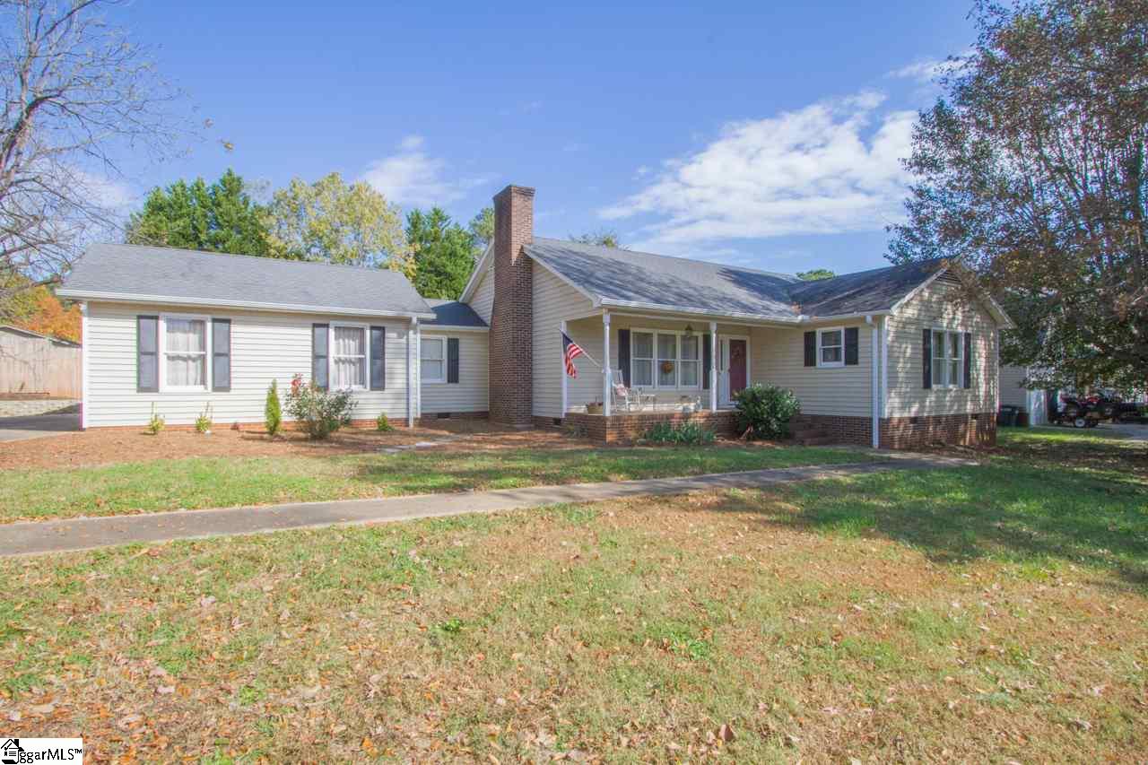 915 Crestview Road Easley, SC 29642 - Photo 31 of 36 Gallery Image 31