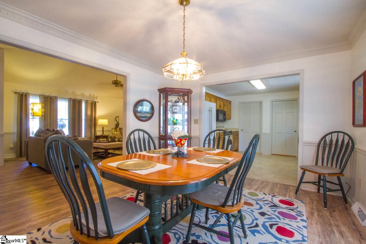 915 Crestview Road Easley, SC 29642 - Photo 8 of 36 Gallery Image 8