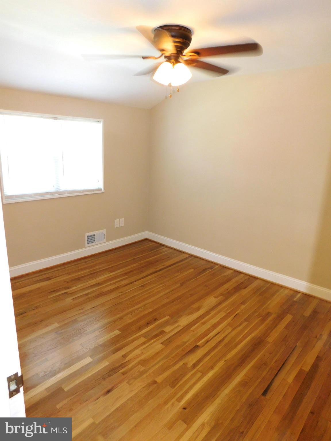 7846 Charlesmont Road Baltimore, MD 21222 - Photo 13 of 28 Bedroom 1