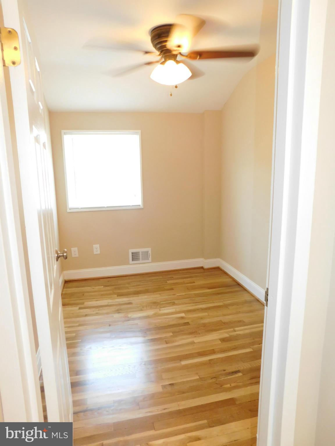 7846 Charlesmont Road Baltimore, MD 21222 - Photo 18 of 28 Bedroom 3