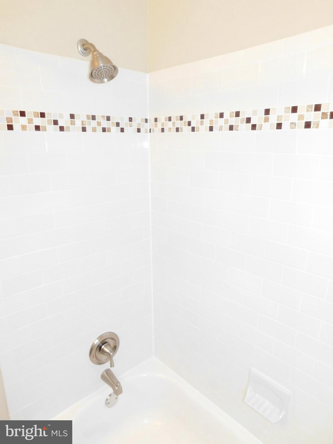7846 Charlesmont Road Baltimore, MD 21222 - Photo 22 of 28 Bath