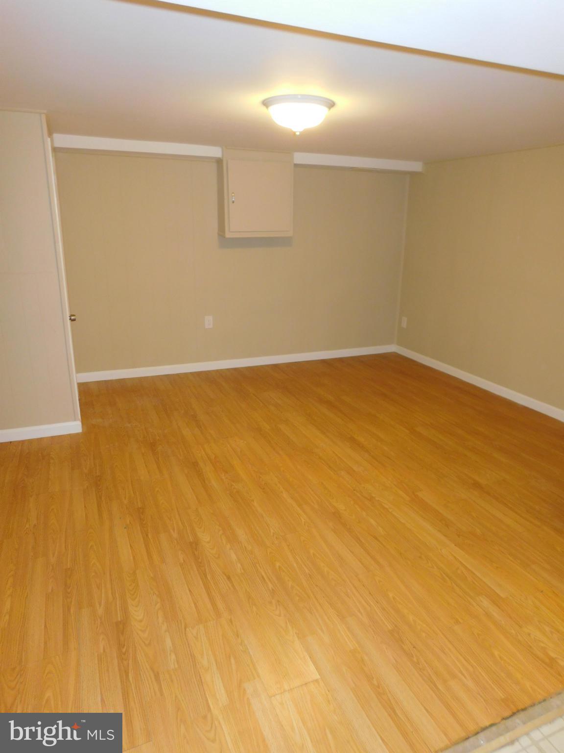 7846 Charlesmont Road Baltimore, MD 21222 - Photo 24 of 28 Family Room