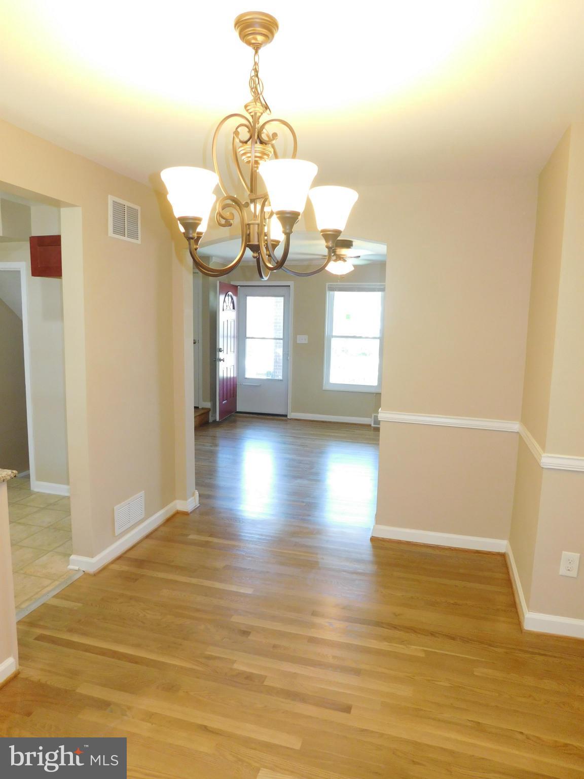 7846 Charlesmont Road Baltimore, MD 21222 - Photo 6 of 28 Dining Room