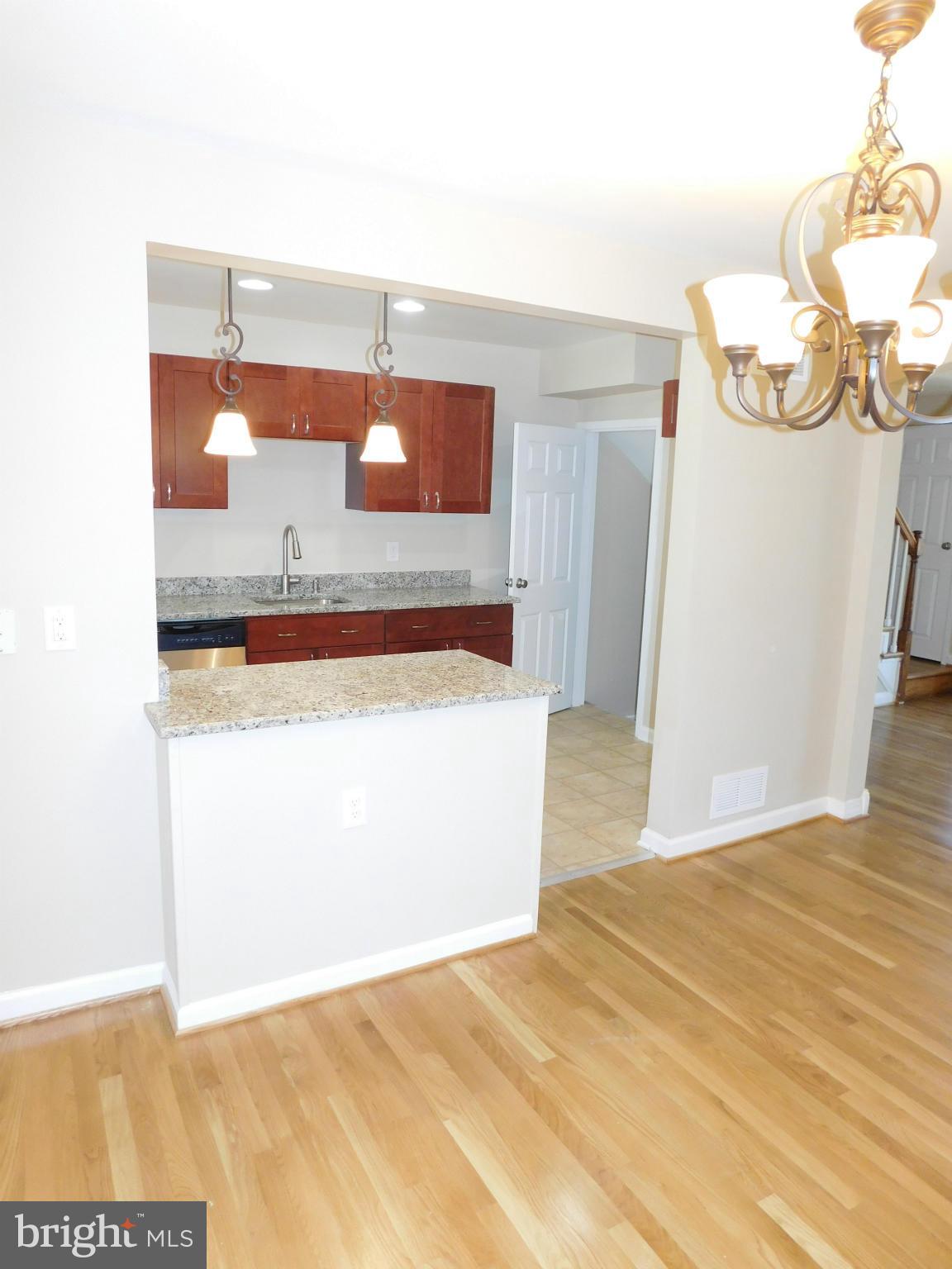 7846 Charlesmont Road Baltimore, MD 21222 - Photo 7 of 28 Dining Room