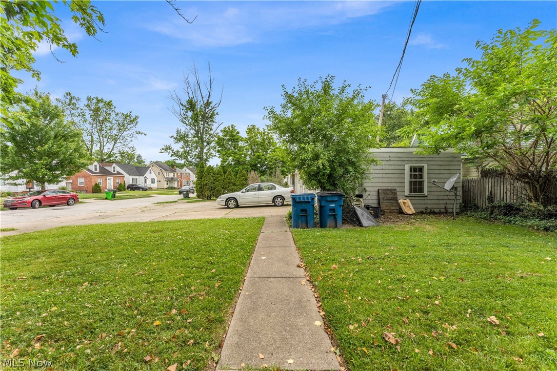 317 Center Road Bedford, OH 44146 - Photo 5 of 16 View of yard