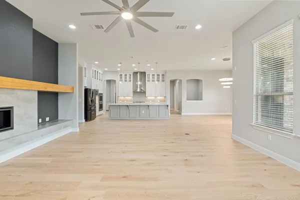 $4,000 | 10709 Lavon Bend, Austin, TX 78717