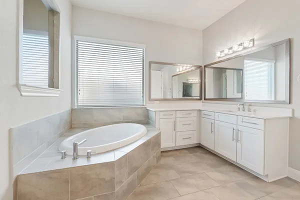 $4,000 | 10709 Lavon Bend, Austin, TX 78717