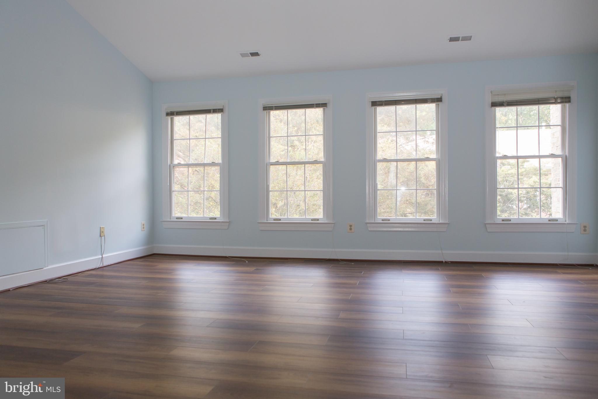 7828 Oracle Place Potomac, MD 20854 - Photo 18 of 34