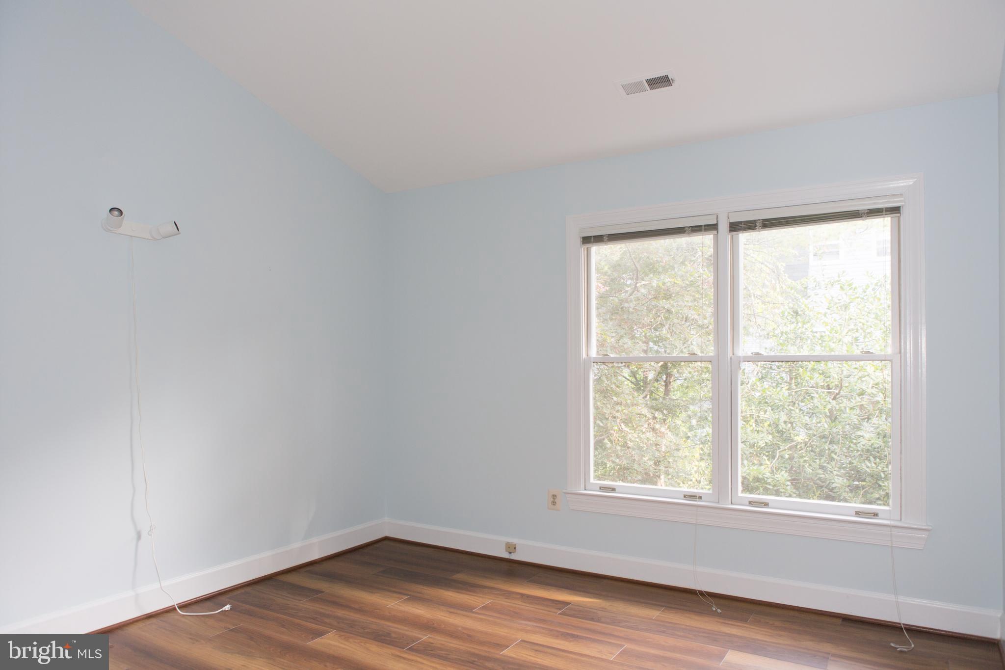 7828 Oracle Place Potomac, MD 20854 - Photo 27 of 34