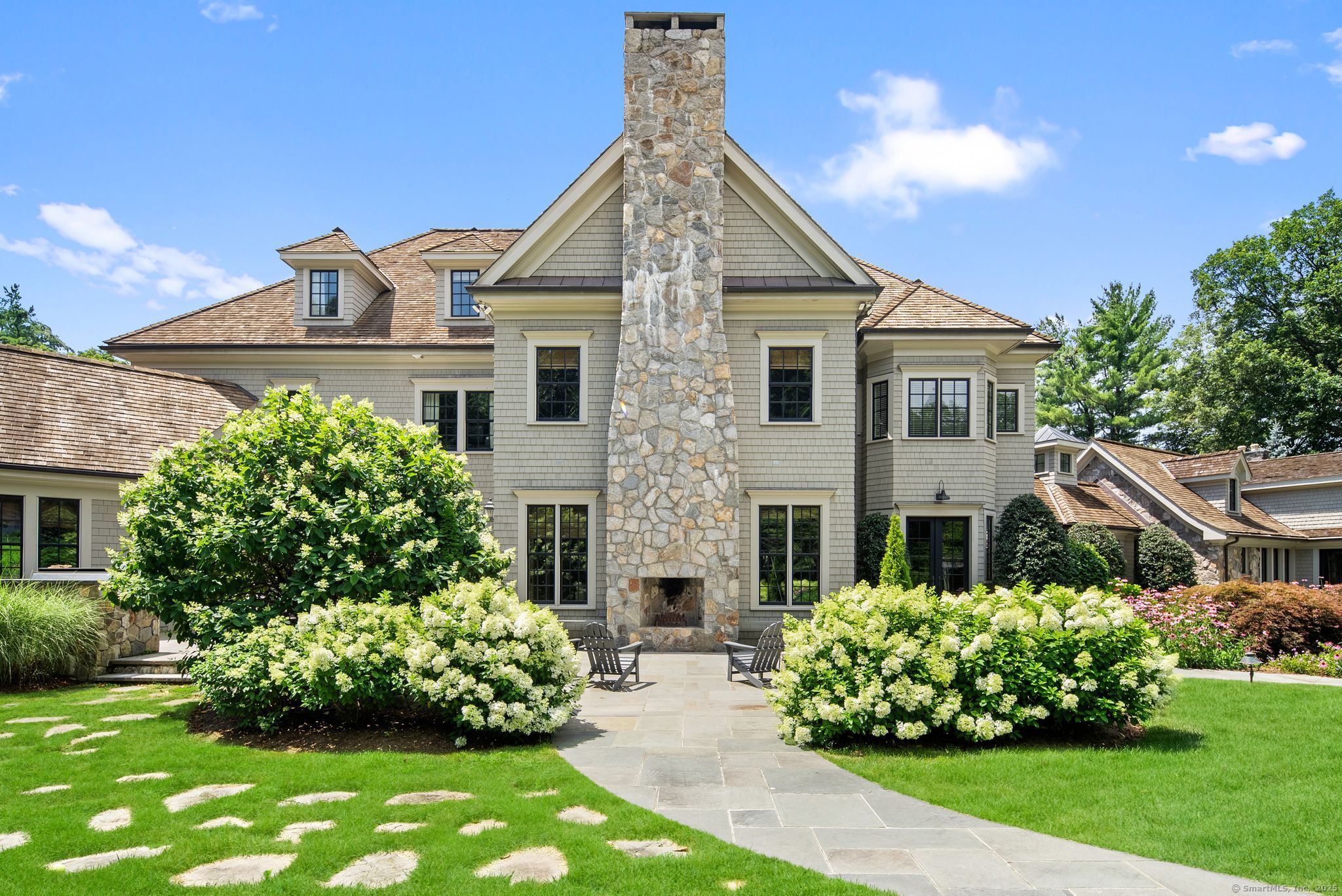 9 Greenbrier Road Westport, CT 06880 - Photo 19 of 40